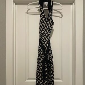 Diane Von Furstenberg Black and Cream Knit Top